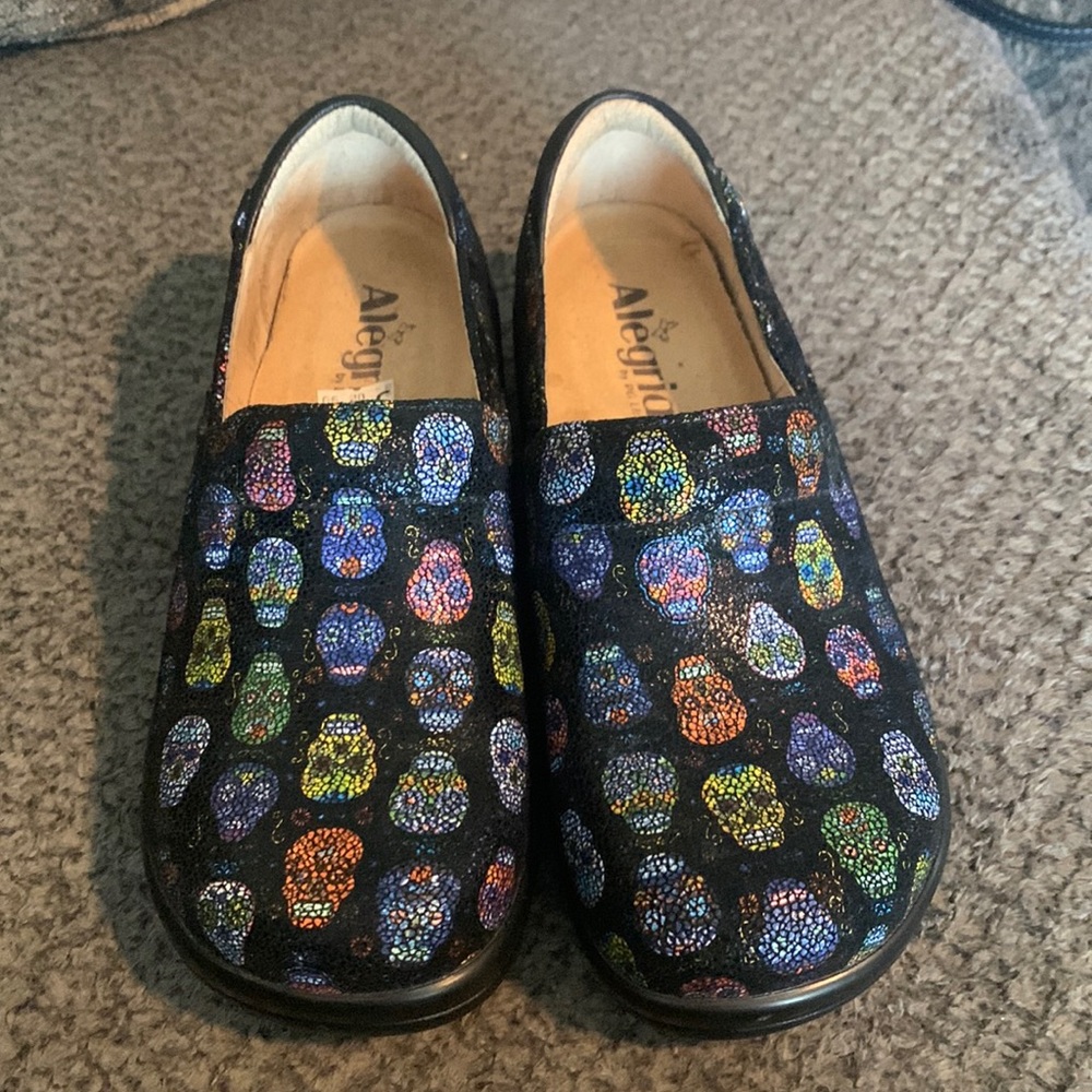 Clogs